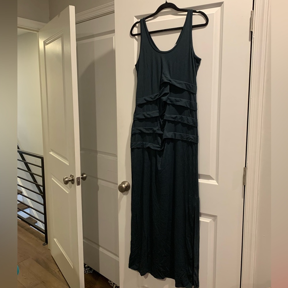 Marste Pleated Sleeveless Maxi Dress